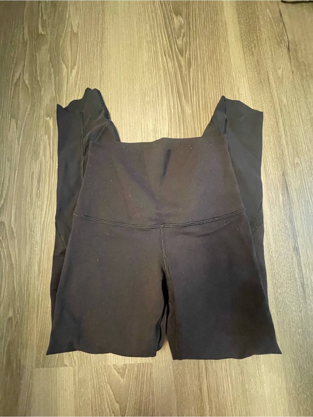 Lululemon scalloped leggings